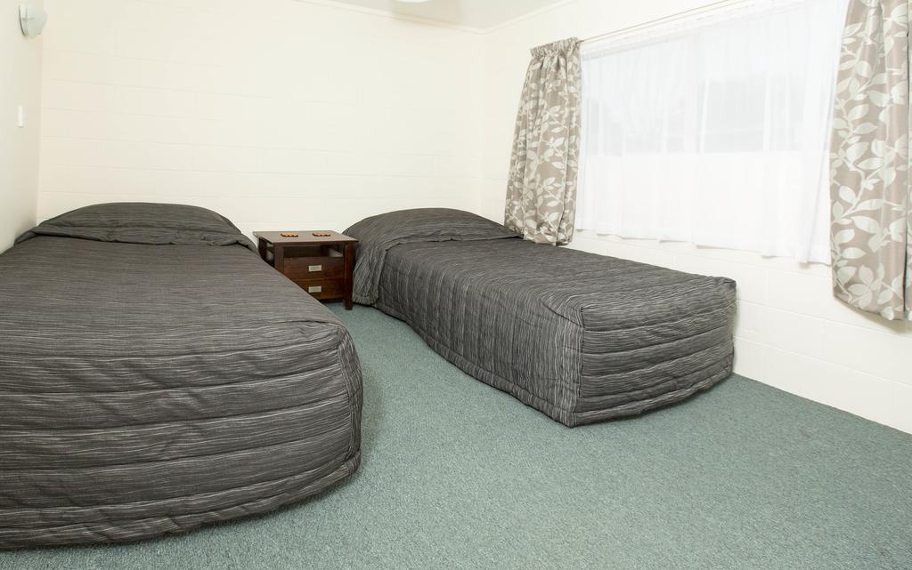 Marina Court Motel & Apartments Whangarei Kamer foto